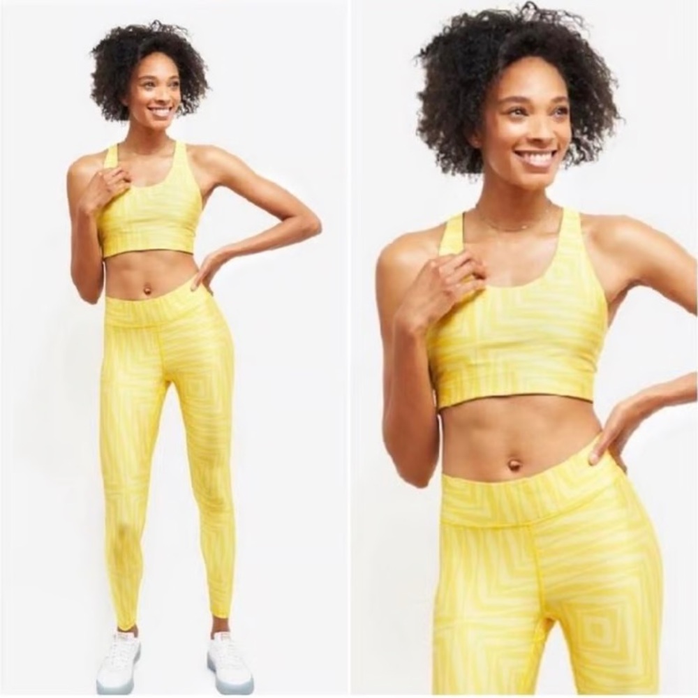 NWT $65 Terez Hi-Shine Sports Bra - Yellow Chevron, Size Large